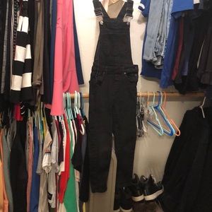 Calvin Klein black jeans!!!! (Size 8-10) girls